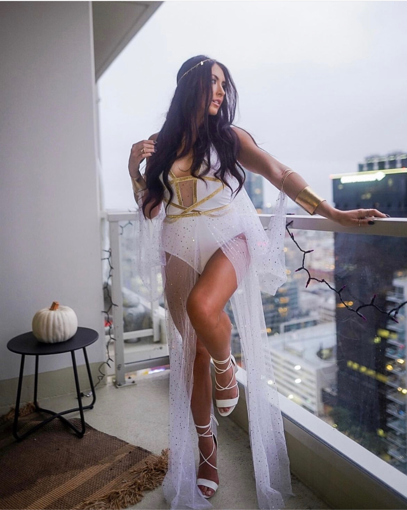 Greek goddess Halloween look 
😇🍇🏛️⚡️

#LTKshoecrush #LTKHalloween #LTKSeasonal