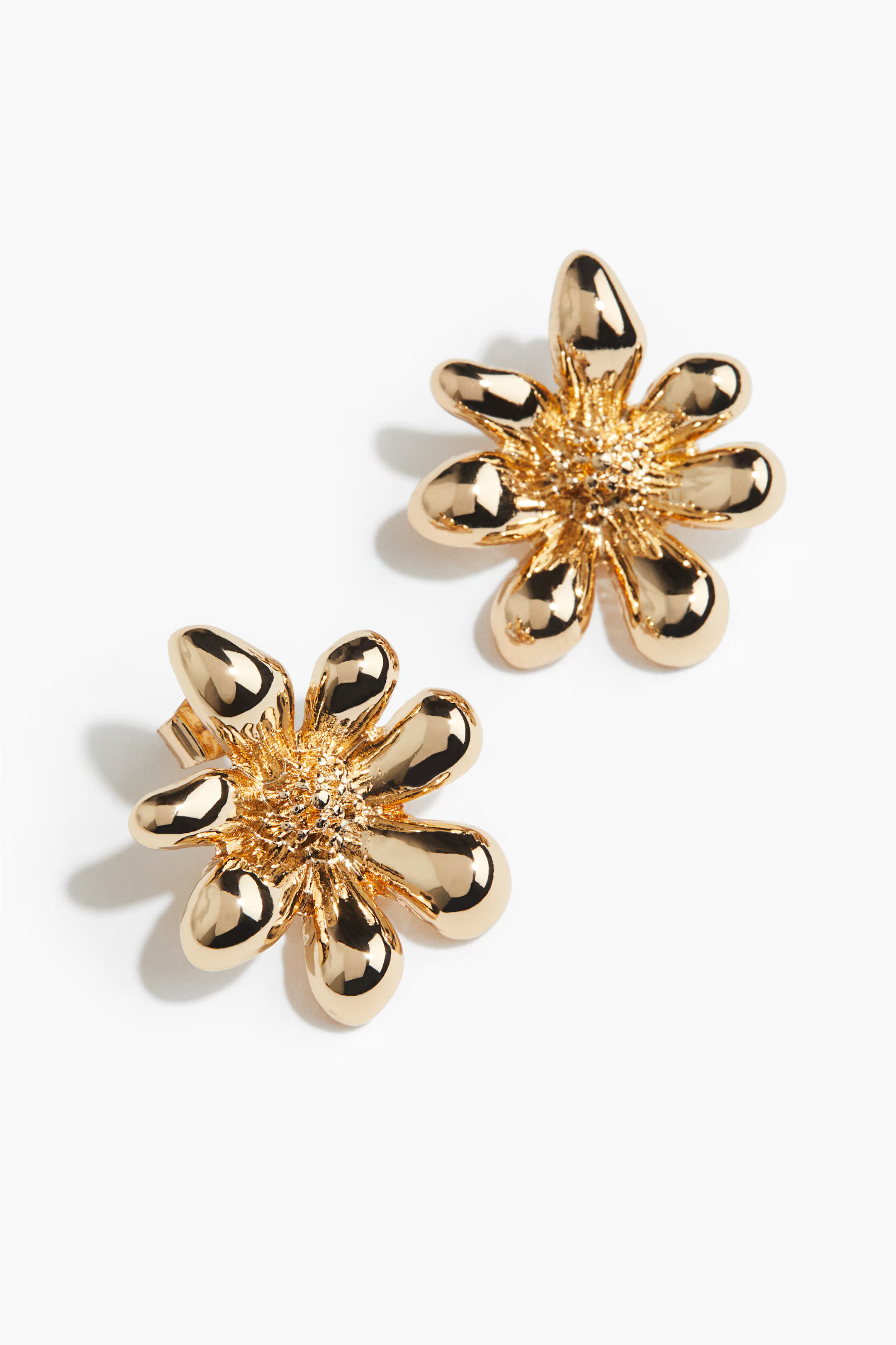Flower-Shaped Earrings | H&M (US + CA)
