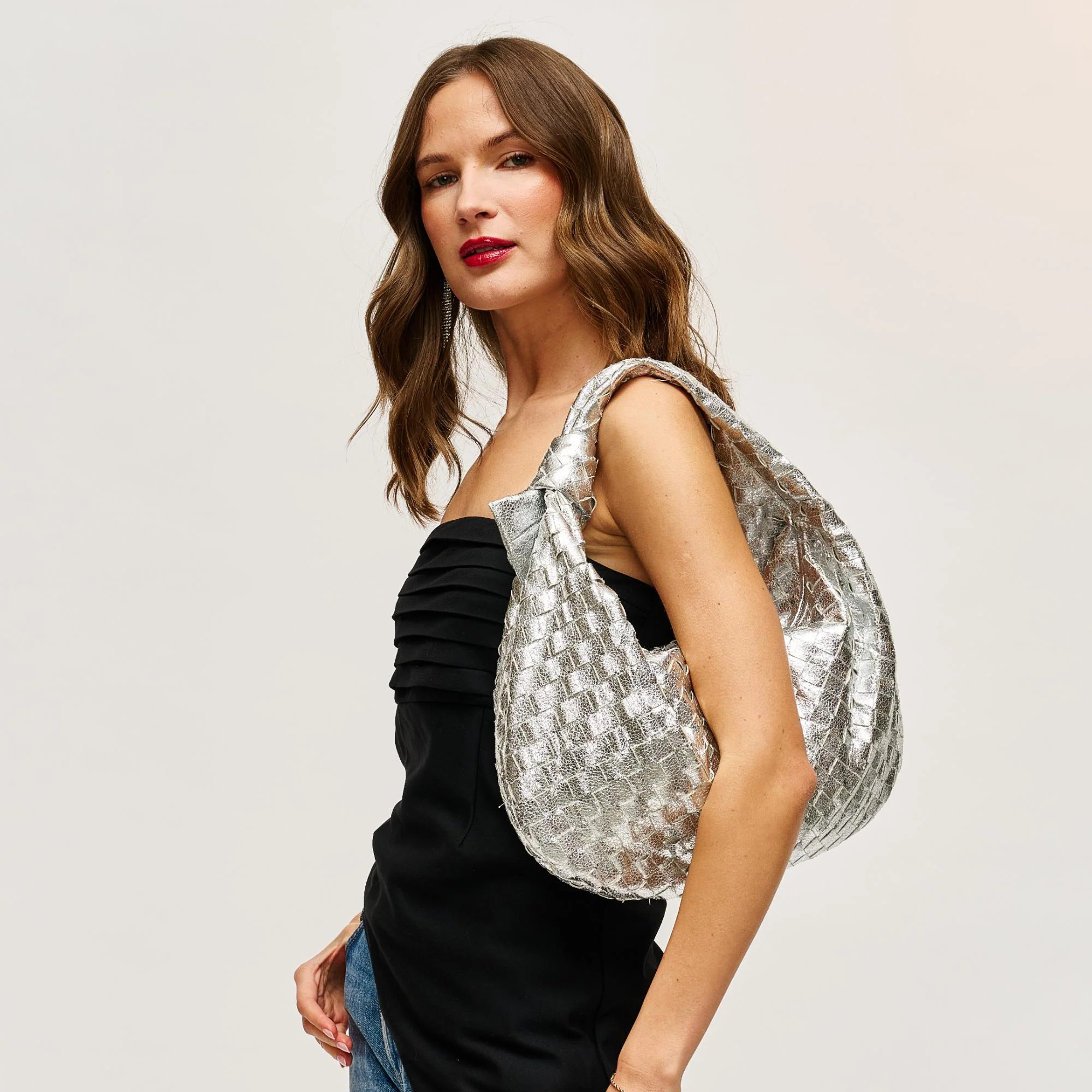 Dollie Hobo | Urban Expressions