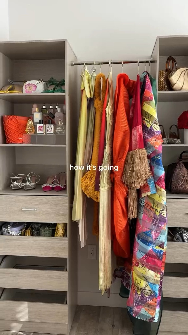 Welcome to Phase 1 of turning whatever the hell the first room was 😖 into a space where every version of me can thrive. Turning my spare bedroom into a multipurpose (or “Multi-Her Room”) as a walk in closet, office, & hopefully guest room.

She’s not done yet, but the vision is coming to lifeeeee 😍



#LTKHome