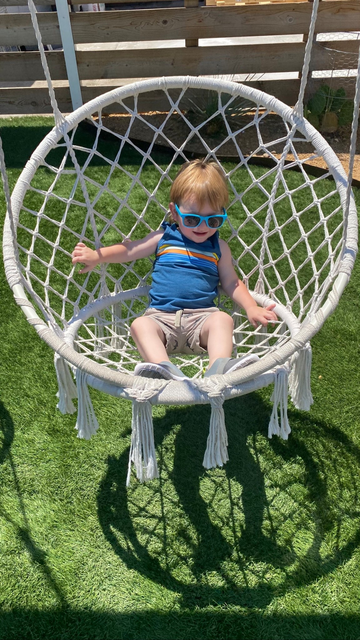 It’s that time of year! For porch swings and playgrounds☀️

Hammock chair
Macramé swingset 
Tassel 
Kids outdoor player with swings
Kids playhouse 
Treehouse with play kitchen 
Fireman pole
