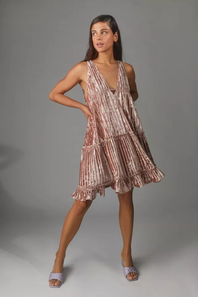 En Saison Crushed Velvet Mini Dress | Urban Outfitters (US and RoW)
