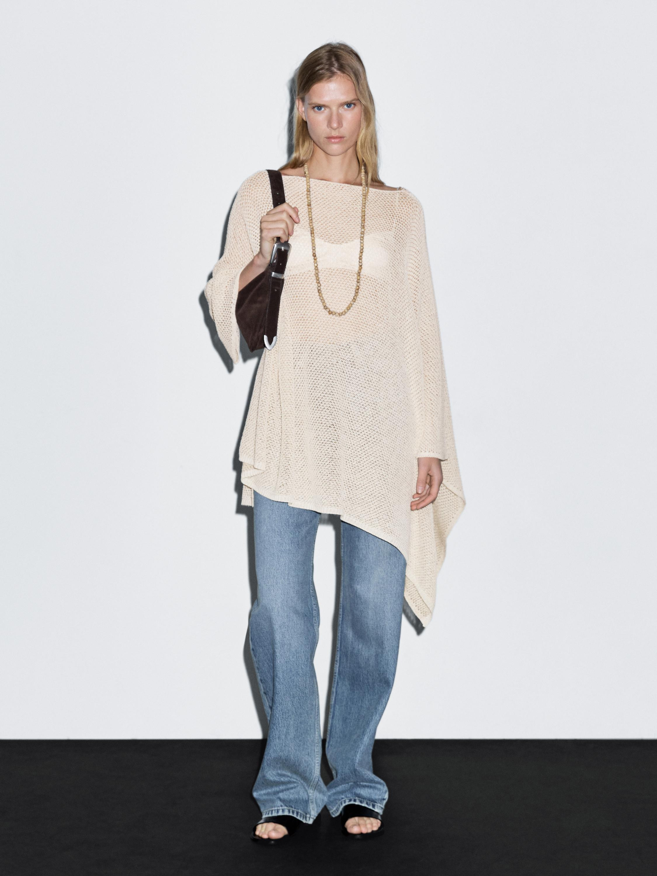 Textured knit cape | Massimo Dutti UK