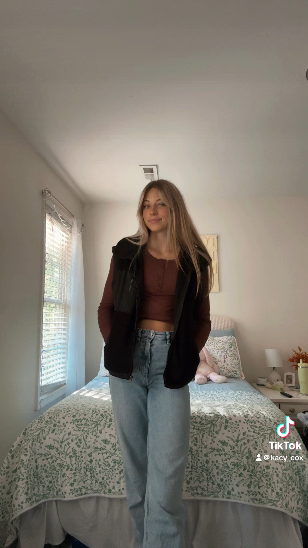 Fall ootd

#LTKStyleTip #LTKHalloween #LTKSeasonal