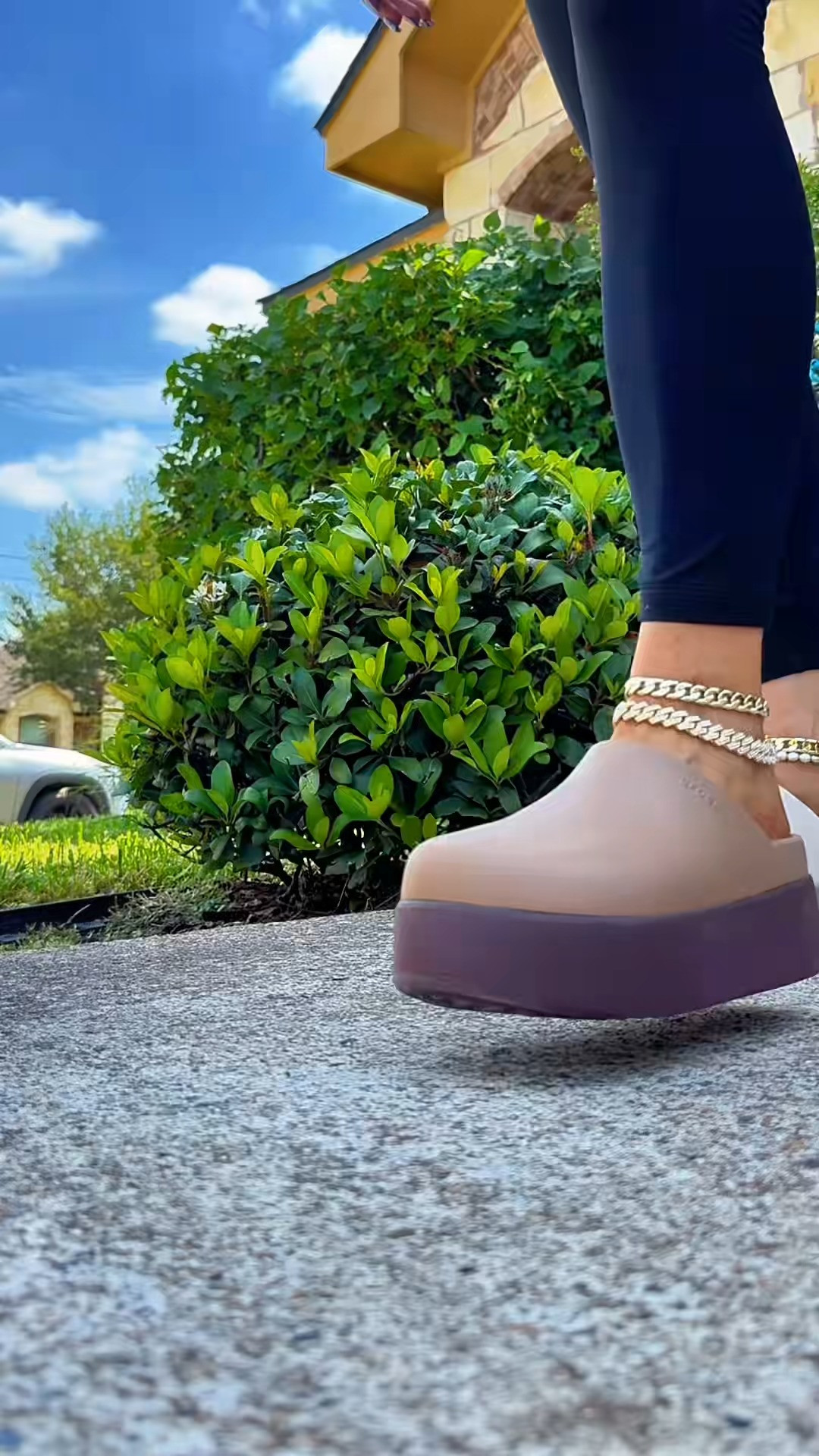 Crocs Dylan clogs are so comfortable and cute! #crocs #crocsdylan #dylancrocs #ad #crocssuperbrandday  

 #LTKootd #LTKWorkwear #LTKTravel