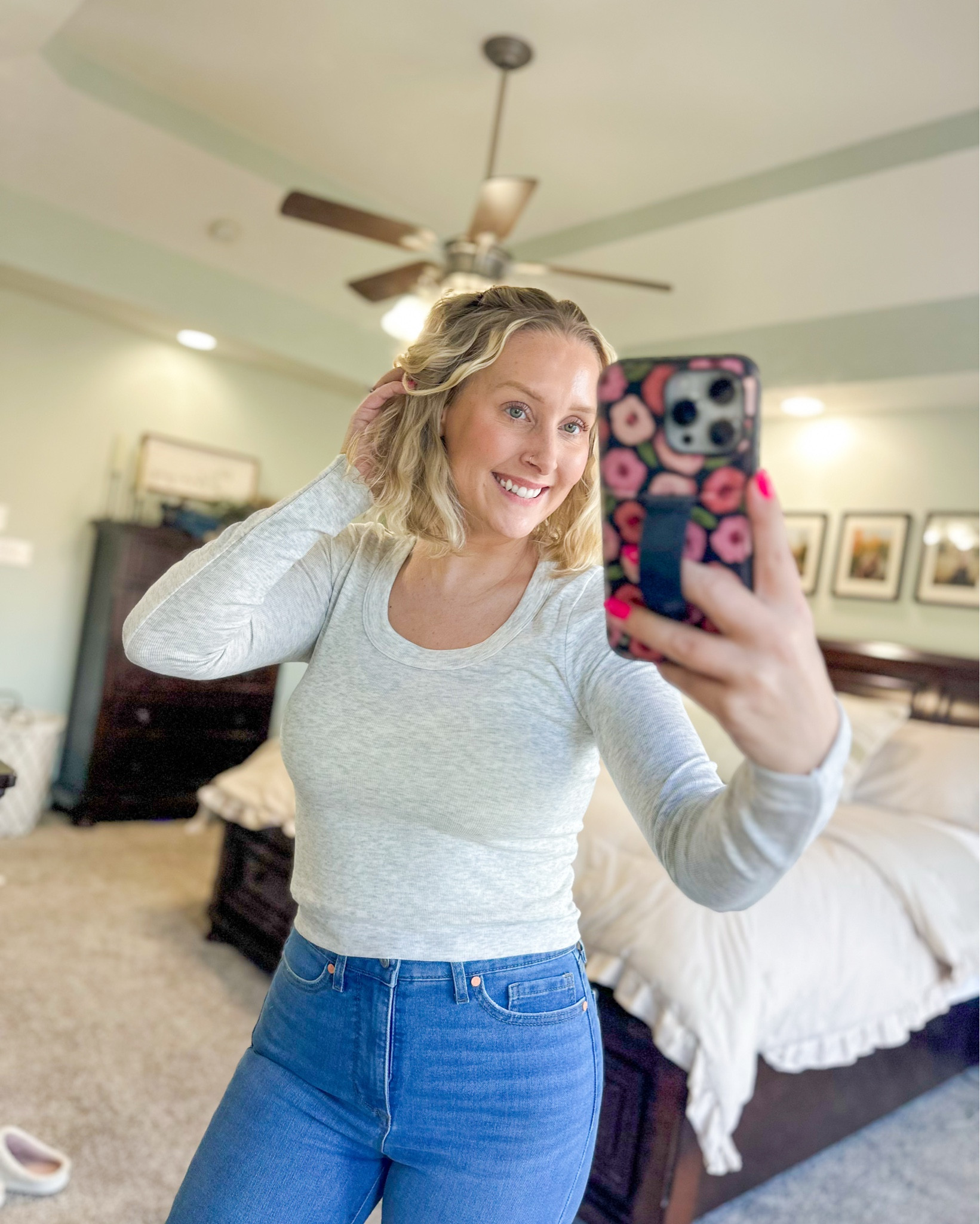 Walmart find! Love this mid length top. It’s thick material and feels expensive BUT IT WAS NOT! #walmart #fashionover40 #budgetfriendly 

#LTKBeauty #LTKdayinmylife #LTKOver40