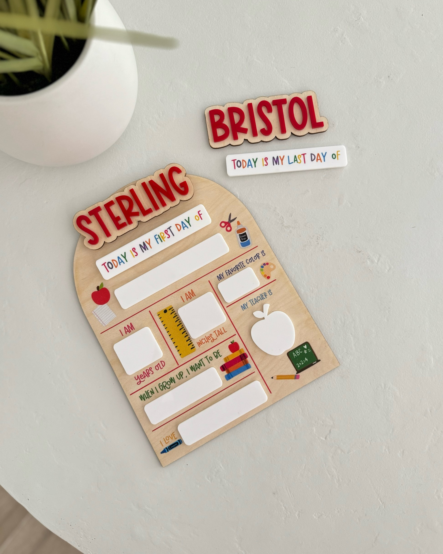 Back to School Photo Op Sign 😃

Use code KRISTEN15 to save 15% 

#backtoschool #backtoschool2024 

#LTKKids #LTKBacktoSchool #LTKFamily