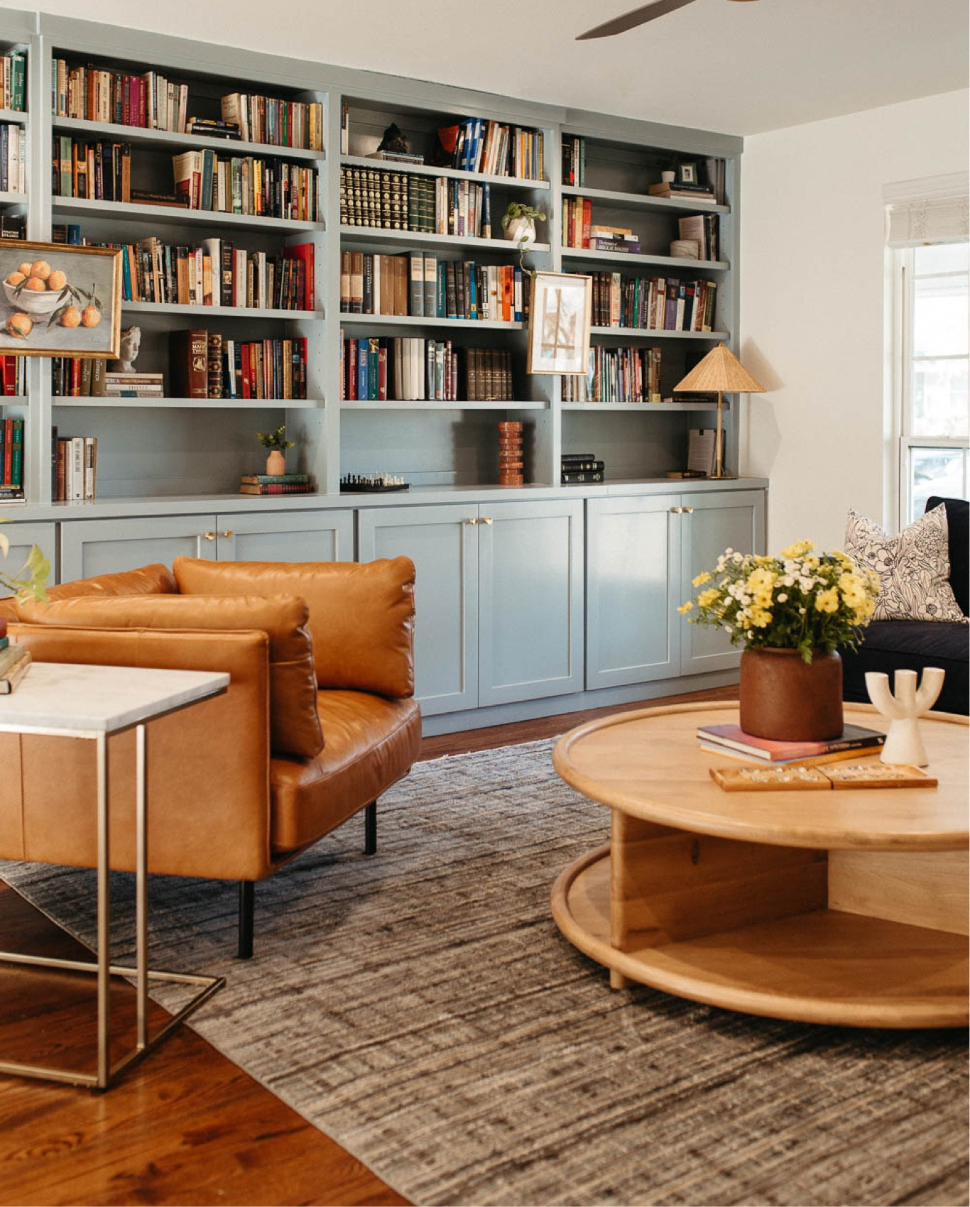 Living room coffee table styling

#LTKstyletip #LTKFind #LTKhome