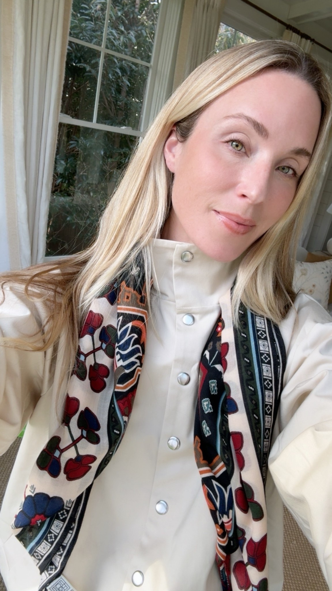 Size S funnel neck jacket, scarf is OS

spring jacket, white jacket, spring layers, spring scarf, reformation jacket, white jacket, neutral jackett

#LTKSeasonal #LTKspringtrends #LTKspring