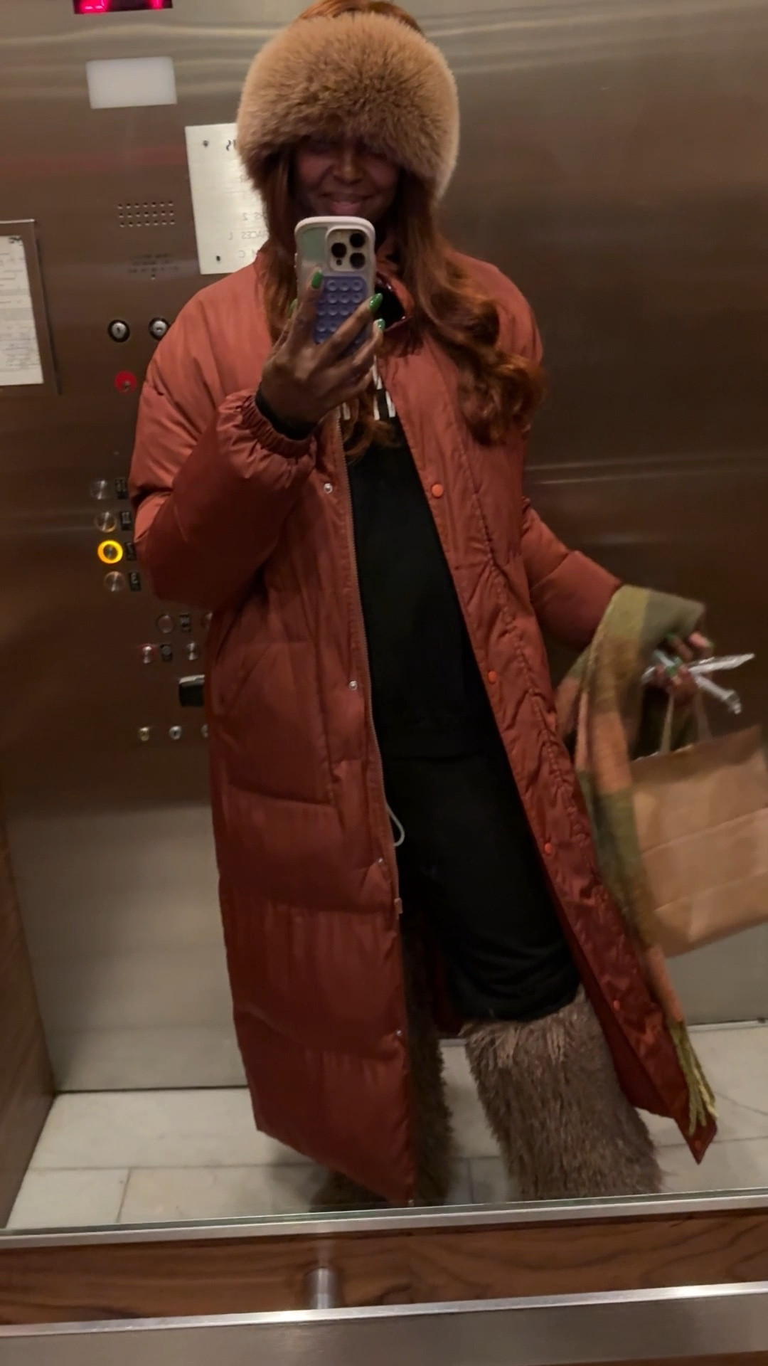 New Years Eve in NYC! The temps are below 20 here so layers and great cozy items are a must!

The Coat is tall length for us over 5’10
My full sweats outfit is so comfortable against the strong winds


#LTKFindsUnder100 #LTKTall #LTKootd