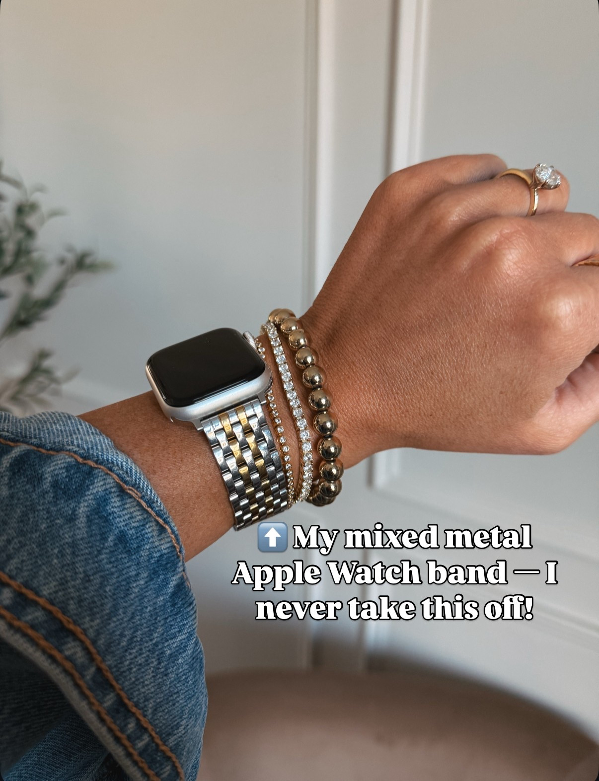 My favorite Amazon mixed metal Apple Watch band! 



#LTKGiftGuide #LTKSummerEdit #LTKStyleTip