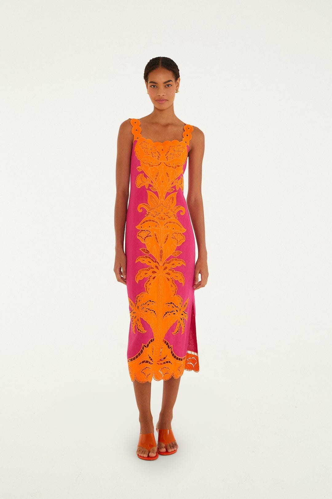 Pinke Cutwork Euroflax Premium Linen Midi Dress | FARM Rio | FarmRio (US)