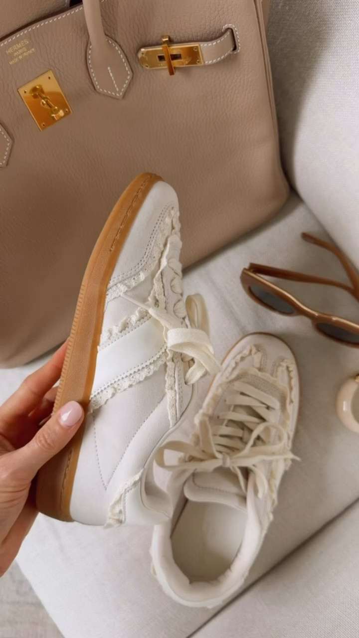 These neutral sneakers with the ruffle detail! 😍 Under $50 and so comfortable! A shoe you can wear on repeat this spring!

Loverly Grey, Target, sneakers, neutral sneakers, spring shoes, under $50

#LTKSeasonal