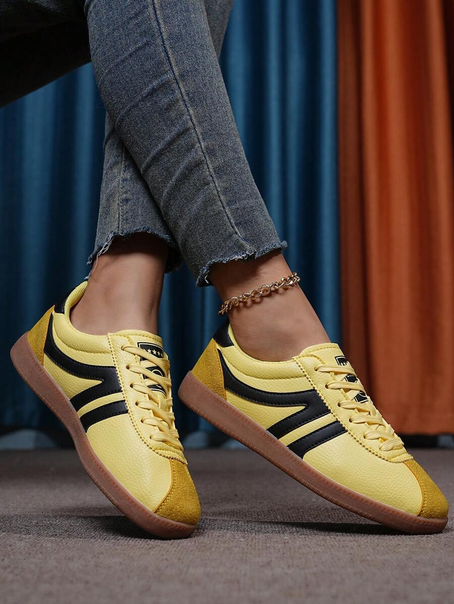 2024 New Ladies Classic Color Flat Casual Sport Shoes, Retro Lace-Up Comfortable Versatile Sneake... | SHEIN