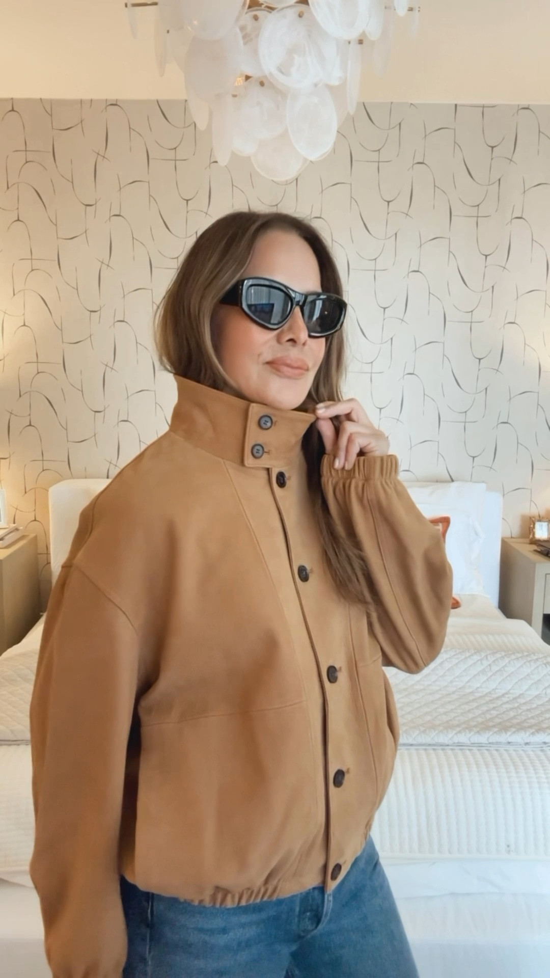 Zara suede jacket 
Wearing a size w

#LTKSeasonal #LTKStyleTip #LTKWorkwear