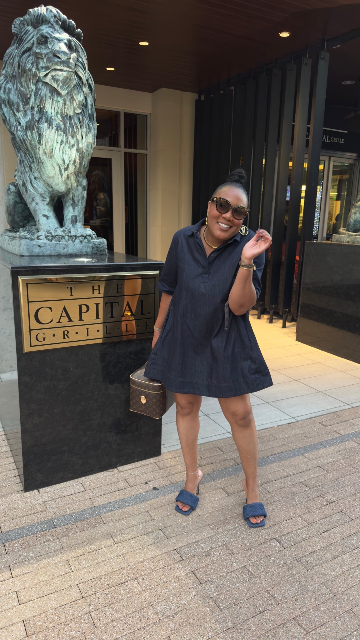Here are some of my favorite denim dresses of the season! 

#LTKFindsUnder100 #LTKOver40 #LTKHoliday