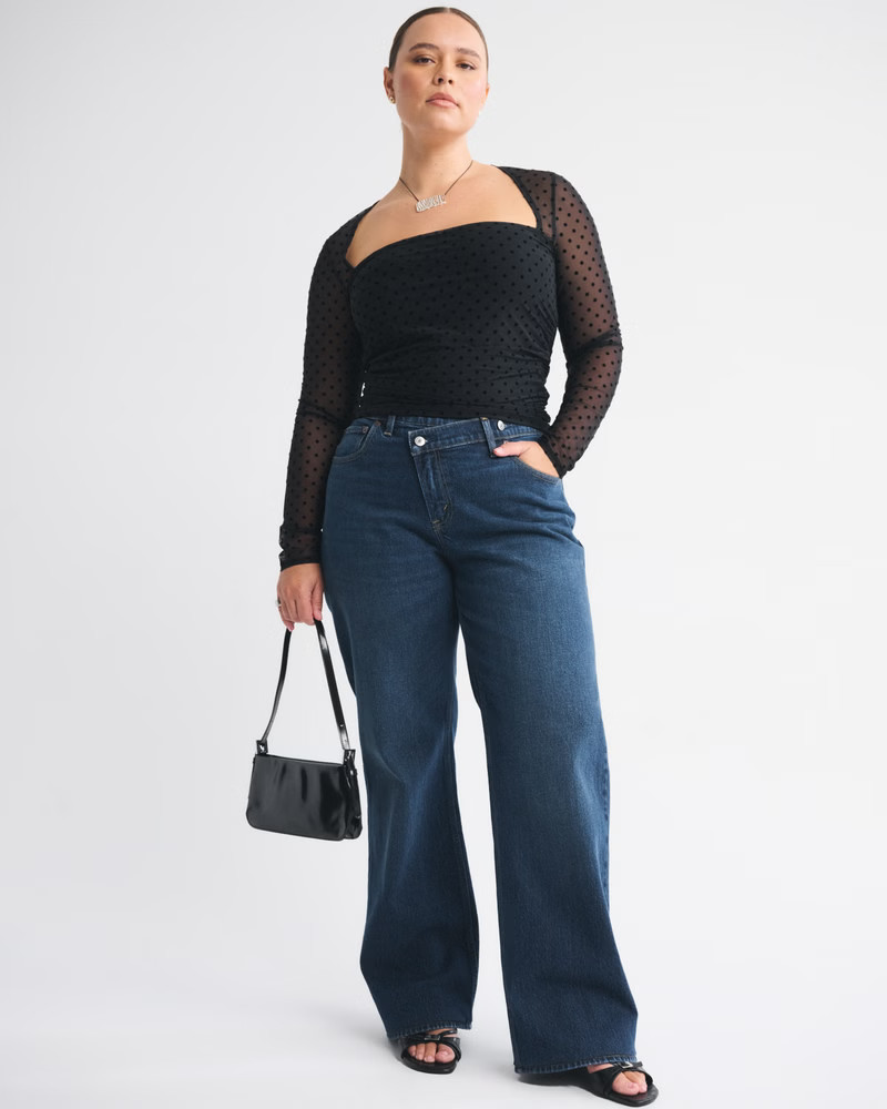 Curve Love High Rise 90s Relaxed Jean | Abercrombie & Fitch (US)