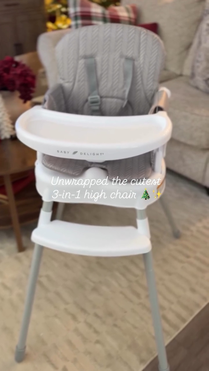 The Christmas gift that’s actually useful every single day 🎁✨
We’ve been loving this 3-in-1 high chair —Works as a high chair, booster seat, and playroom chair it grows with baby, is super lightweight, easy to clean, and folds up so quickly. Truly a must-have for mealtime and playtime 🤍

Follow for more baby finds & comment CHAIR for the link 💬✨
#wintermomlife #babyessentials #babygear #holidaygifts #christmasgiftideas #mommusthaves #babyhighchair