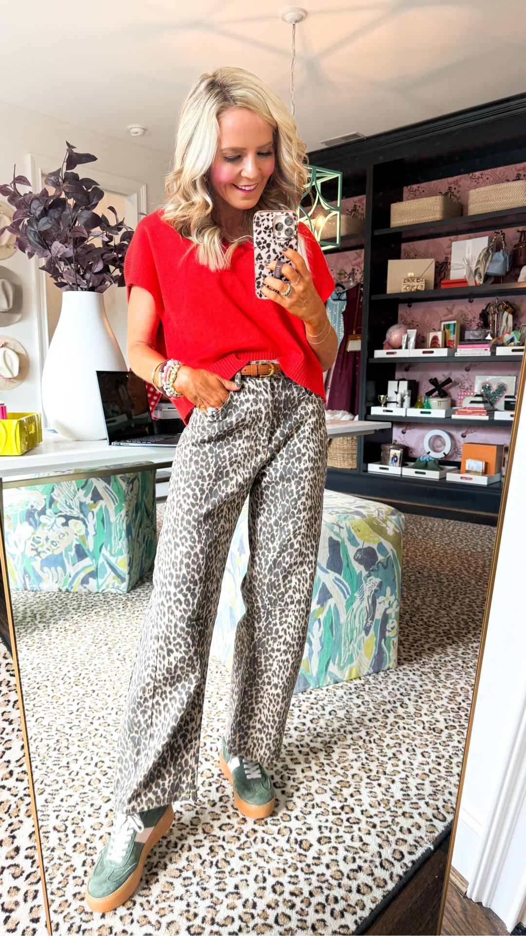 colorblock cuteness and leopard barrel jeans = a match made in autumn allure heaven! wearing XS in sweater/size 24 in denim + 15% off today with code NATASHA15 • 

#LTKStyleTip #LTKSeasonal #LTKFindsUnder100