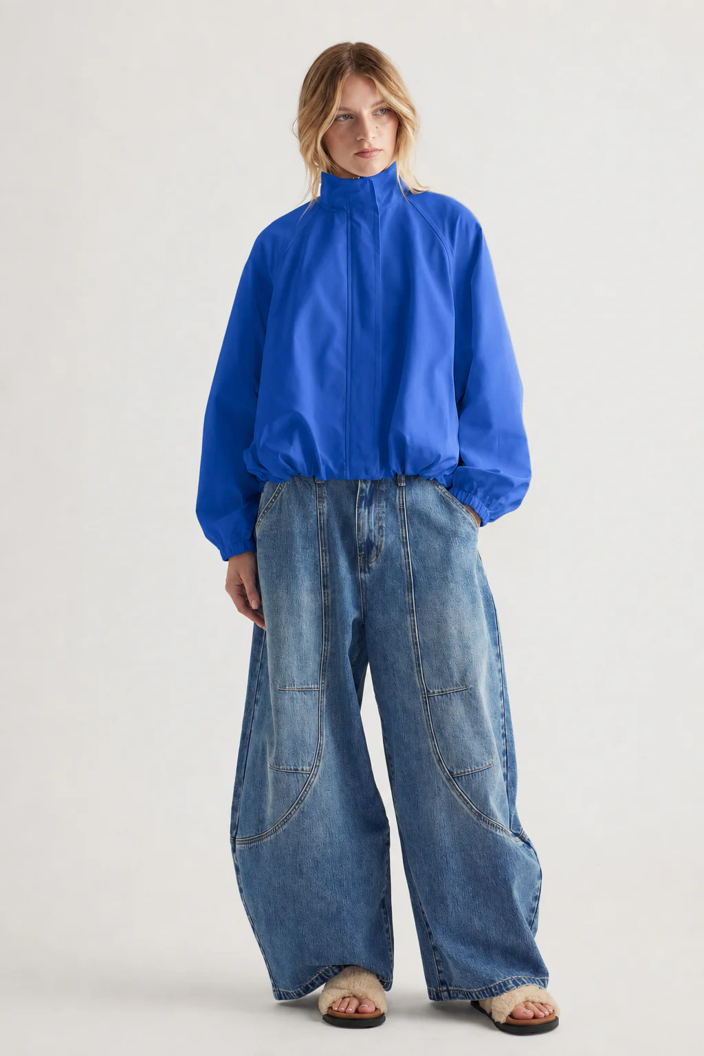 D-Luxe Spray Jacket - Cobalt | DECJUBA