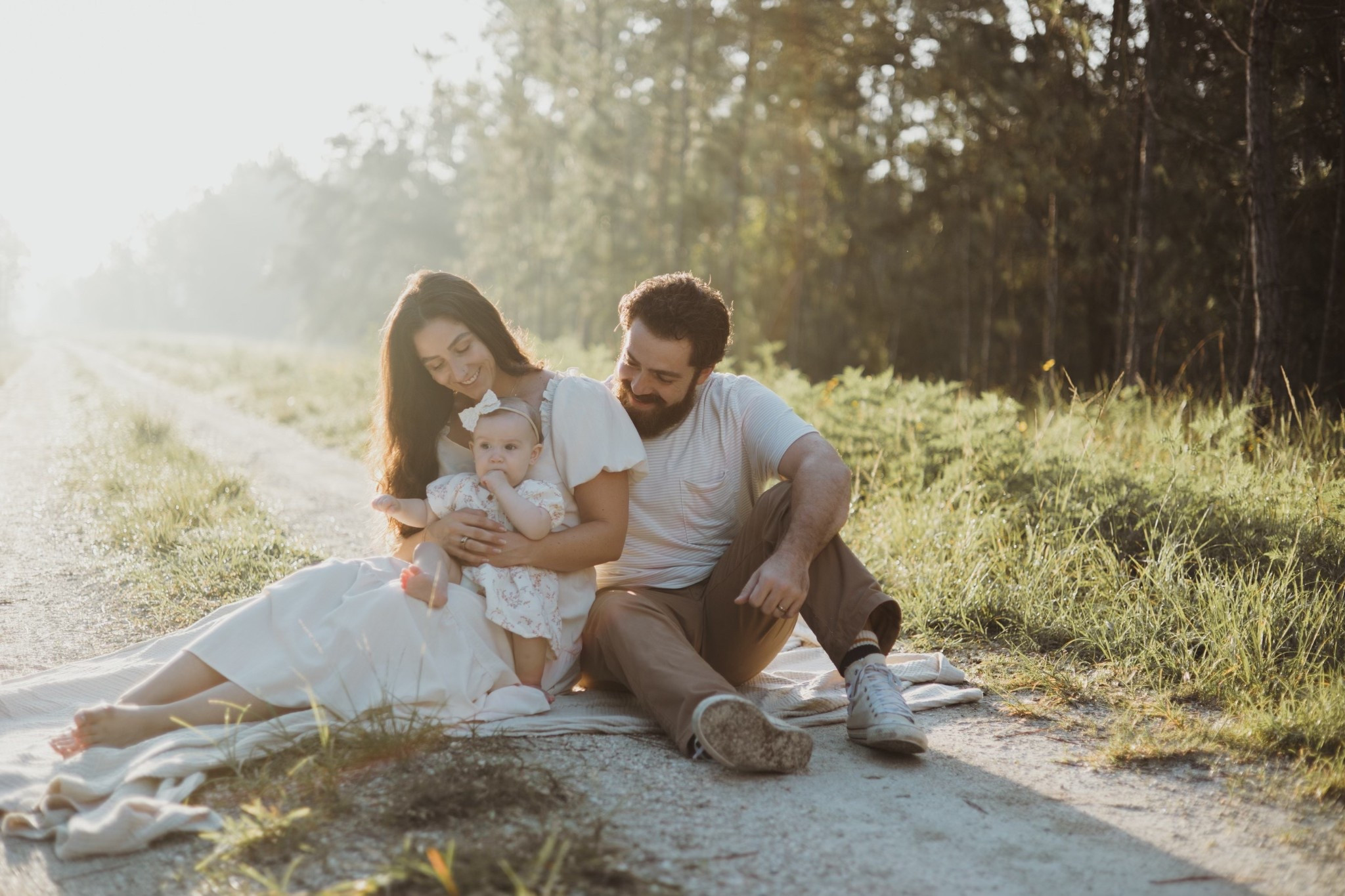 The perfect summer morning 🌞
.
.
#familyphotos #momOOTD #summerdress #dadOOTD #babygirloutfts #babydress #family #amazonfinds #amazondress 

#LTKFamily #LTKBaby #LTKStyleTip