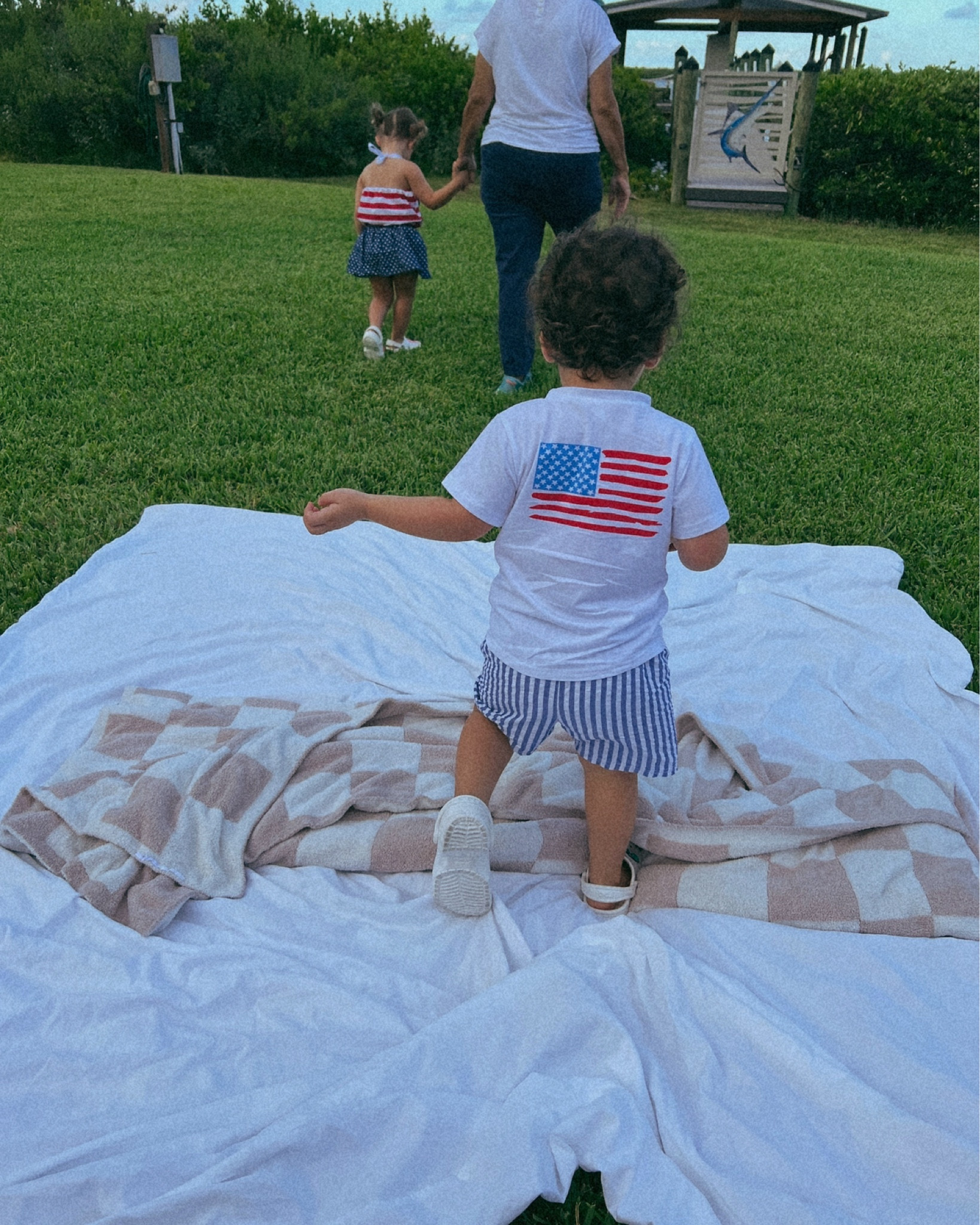 The best day filled with our favorite person (grammy), s’mores, fireworks and of course of usual shenanigans 😂

Hope everyone had a great 4th! ❤️🤍💙

#LTKKids #LTKSeasonal #LTKBaby