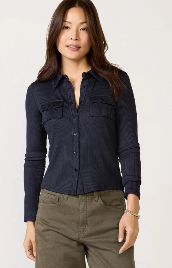 Shrunken Top

#LTKOver40 #LTKootd #LTKTravel