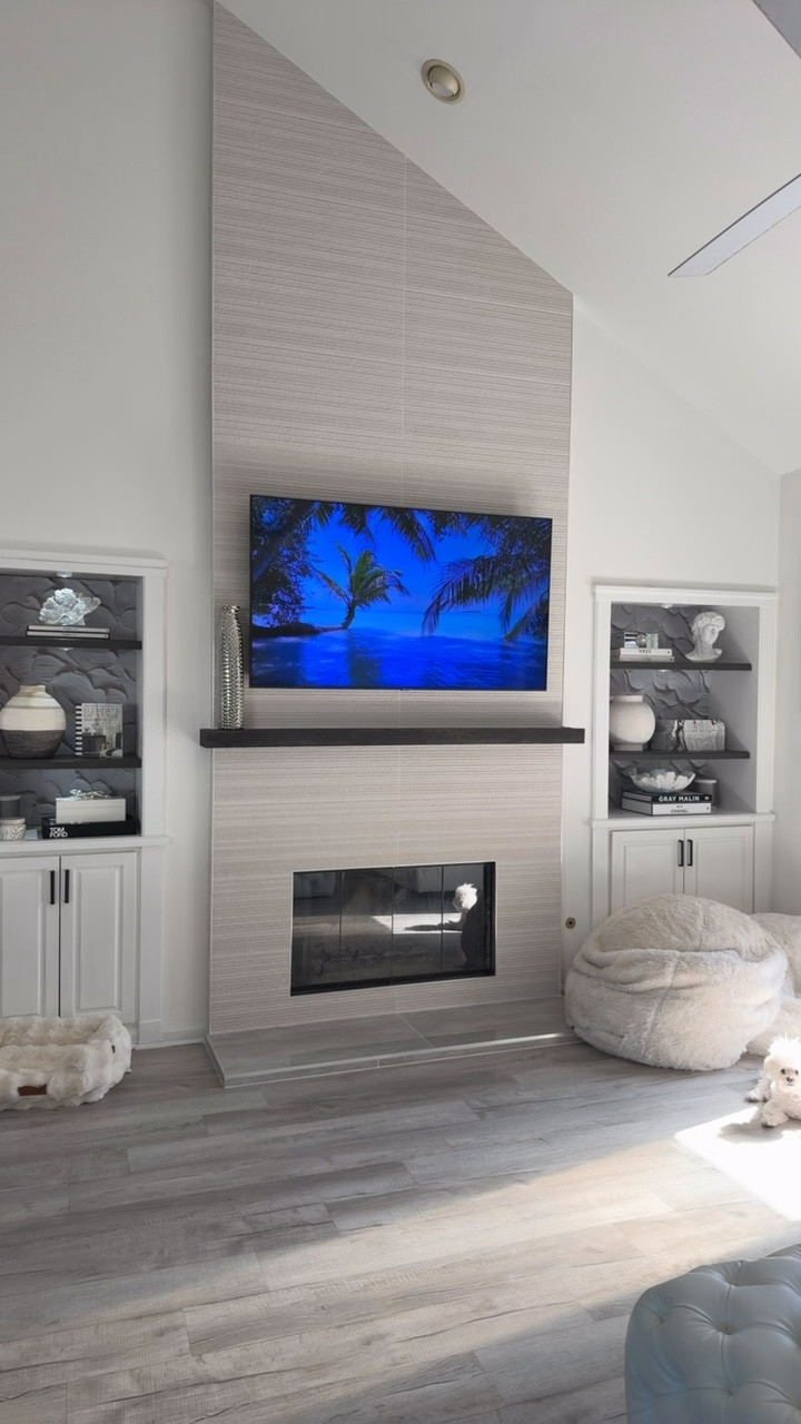 Two weeks of construction, but definitely worth it loving the new fireplace and the new paint color. I’ve linked all my favorites here.

#LTKdayinmylife #LTKHome #LTKstorytime