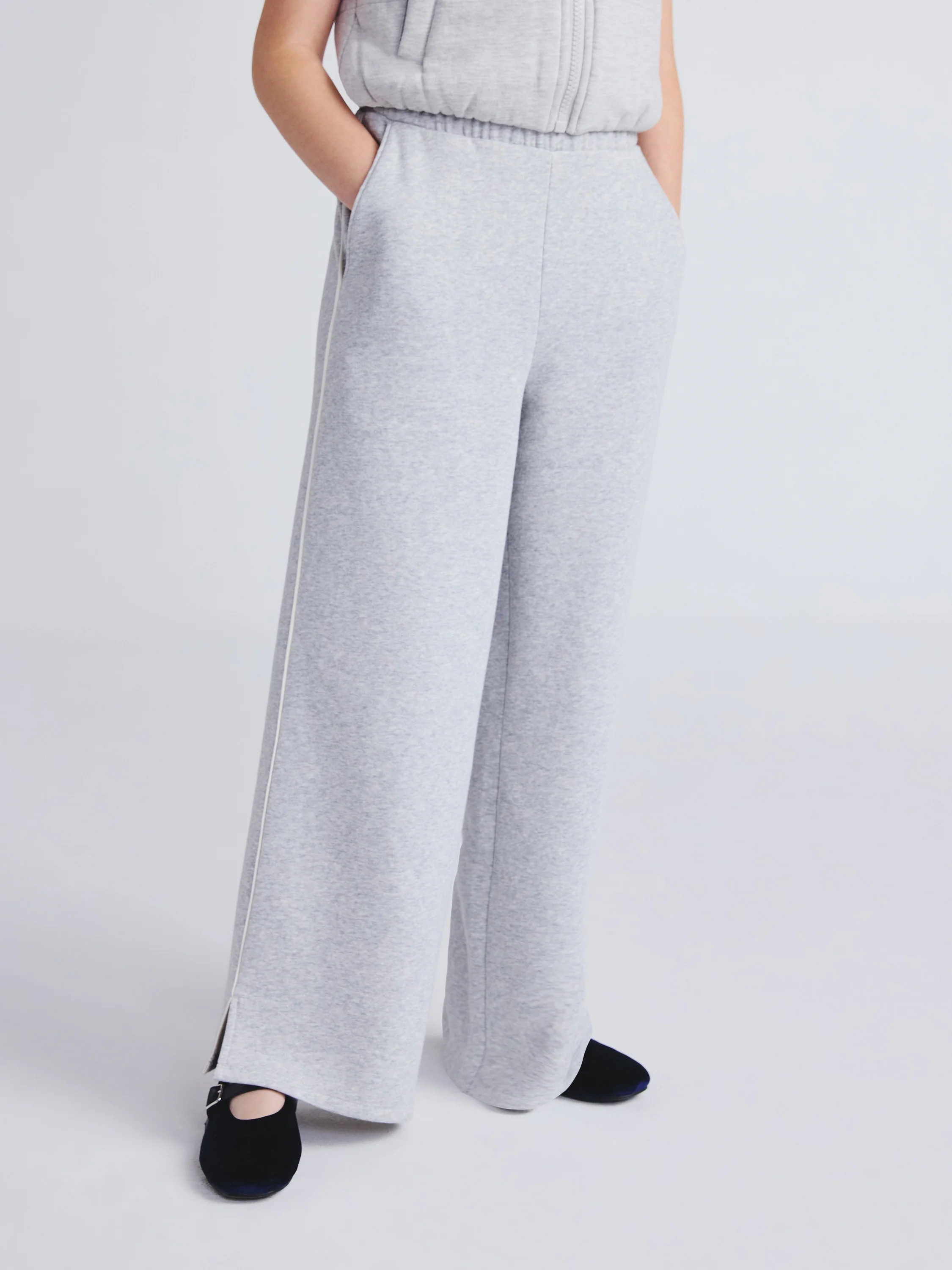 Weekend Academy Girls Rolled Waist Fleece Sweatpants, Sizes 4-18 - Walmart.com | Walmart (US)