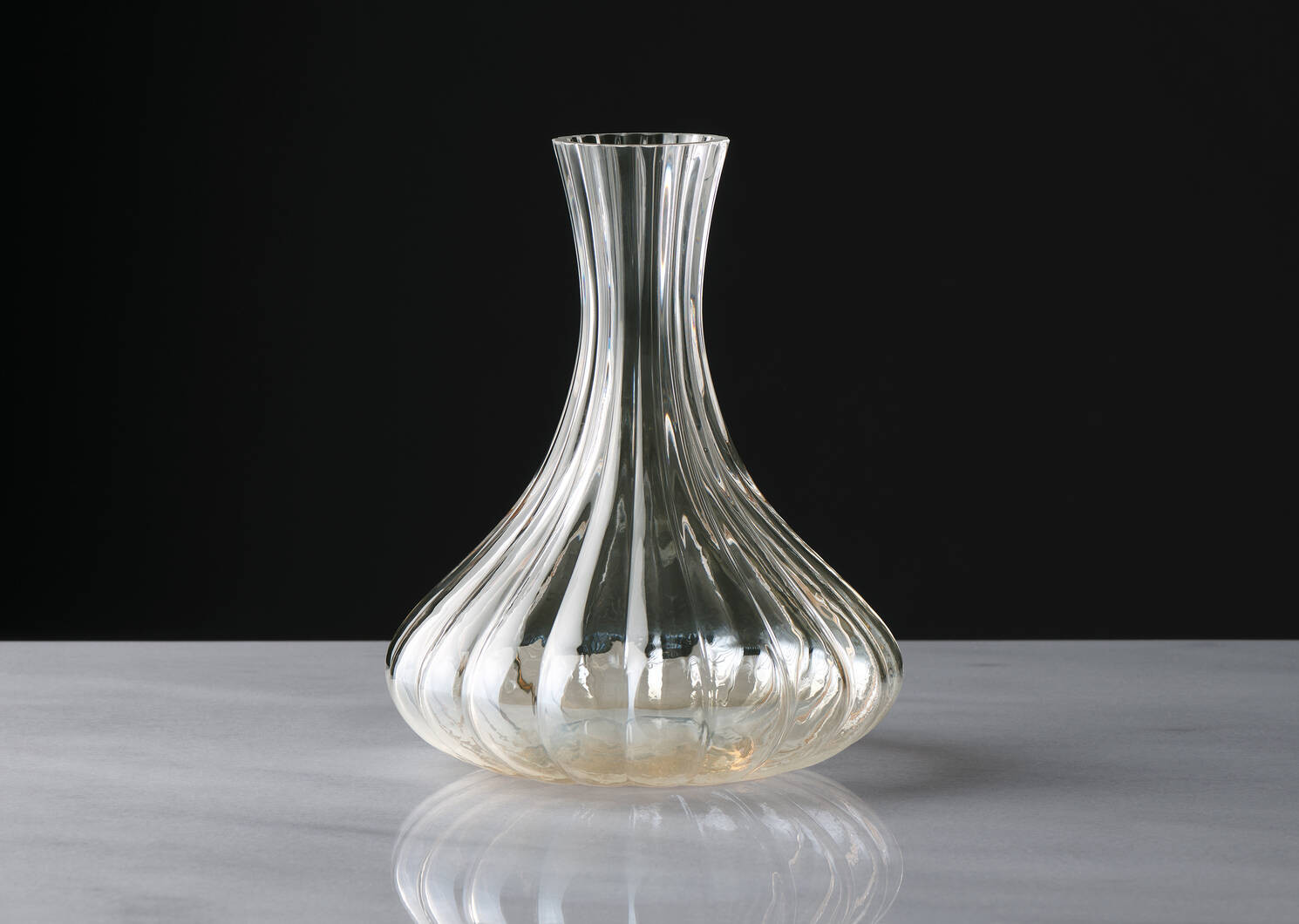 Phoebe Decanter Amber | Urban Barn