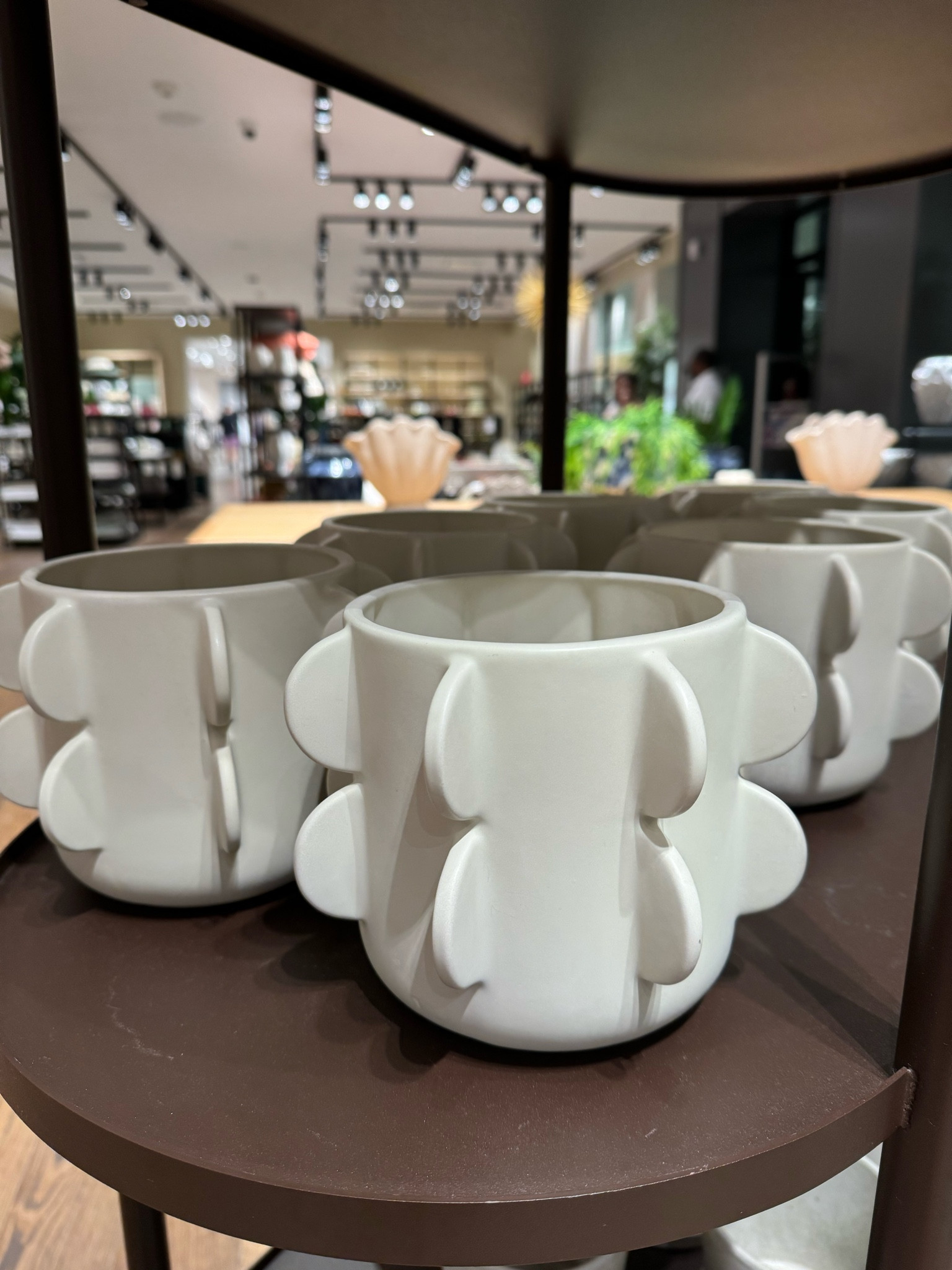 Planter could be used to hold bottle of chilled champagne! H&M home 

#LTKHome