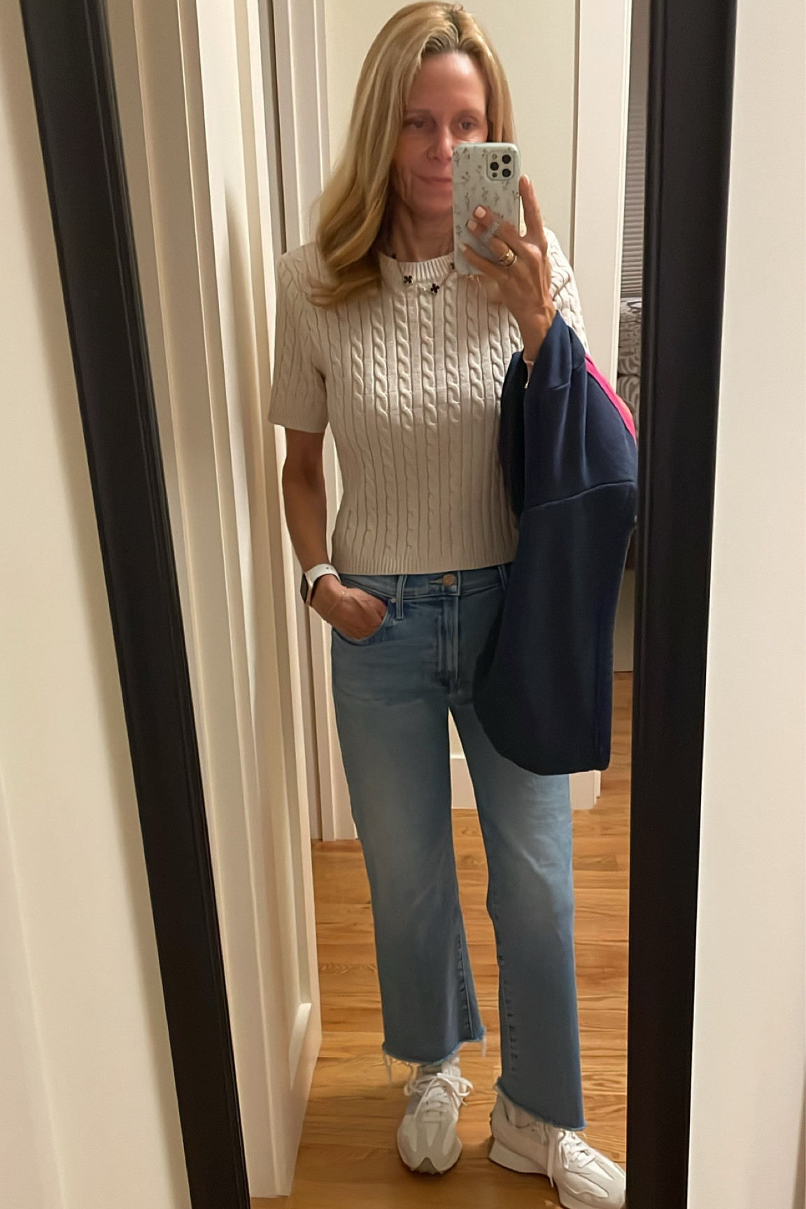 Travel fit check!😉 this shortsleeved cotton sweater has tiny shoulder pads and I am digging them!!!

#LTKTravel #LTKOver40 #LTKStyleTip