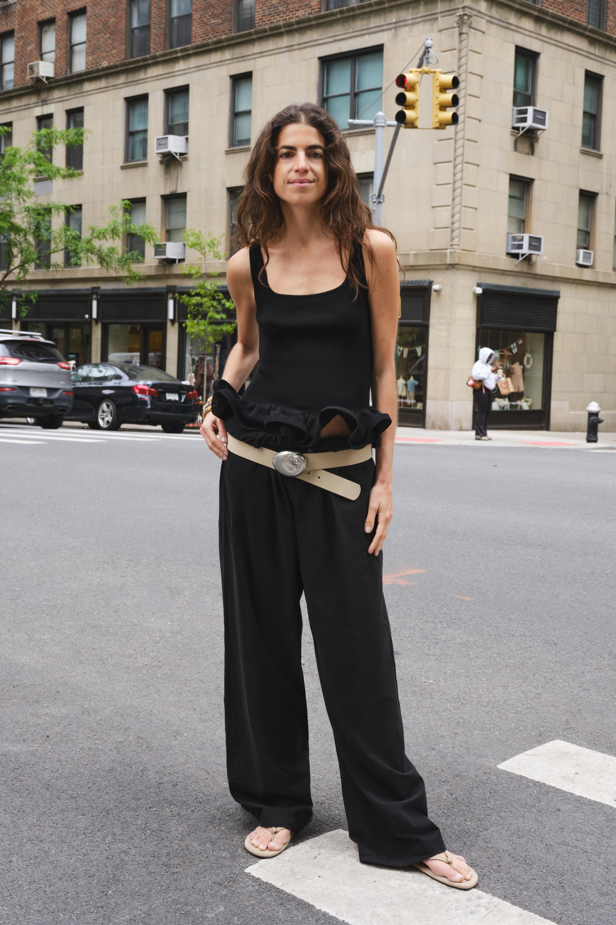 SANDALES PLATES EN CUIR | Zara US