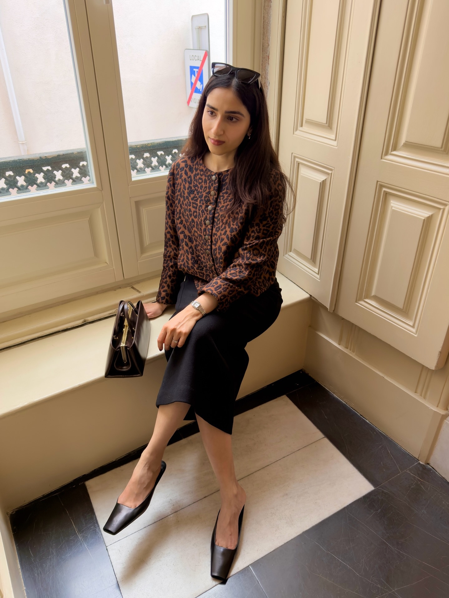 🐆 Whole look @sezane
.
Leopard jacket, Fall outfit, Chic style, Brown tones fall

#LTKHoliday #LTKSeasonal #LTKootd