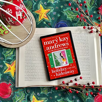 Holiday Hideaway: A Short Story | Amazon (US)