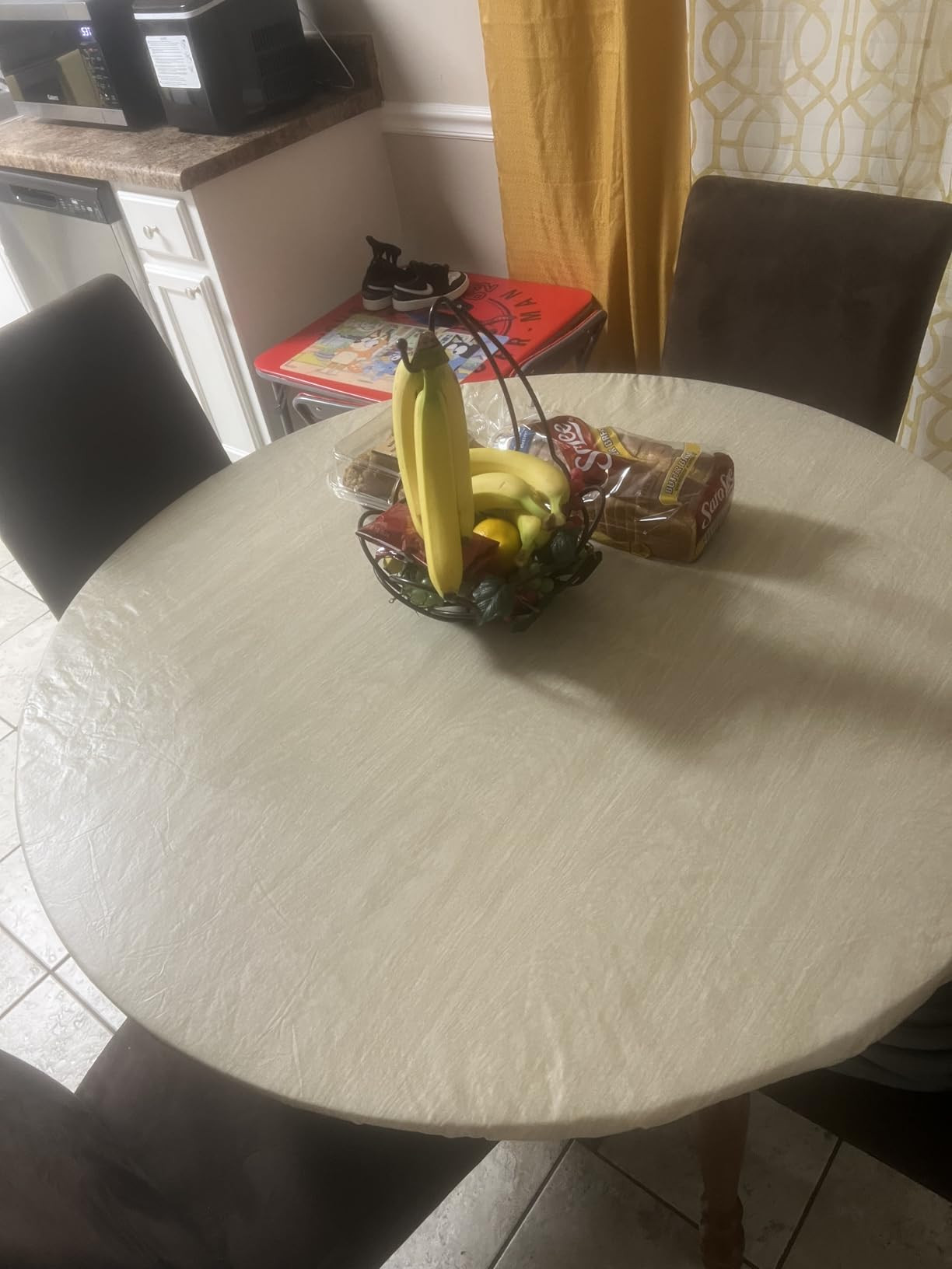 LIBERECOO Round Vinyl Fitted Tablecloth with Flannel Backing for 57"-65" Round Table Elastic Edge... | Amazon (US)