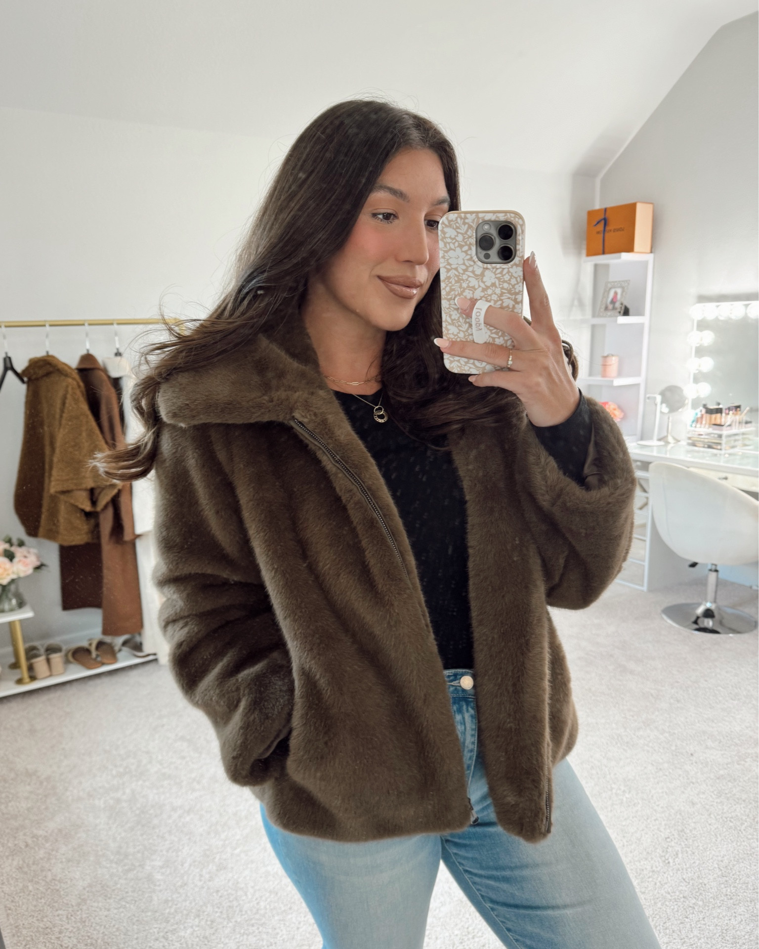 Best faux fur coat!🤌🏼🤎🙌🏼😍 feels and looks real and it fits tts. Wearing an XL

Faux fur jacket, bomber faux fur coat, fall coat, winter coat, trendy jacket, stylish coat, midsize fall fashion

#LTKSeasonal #LTKFallSale #LTKMidsize