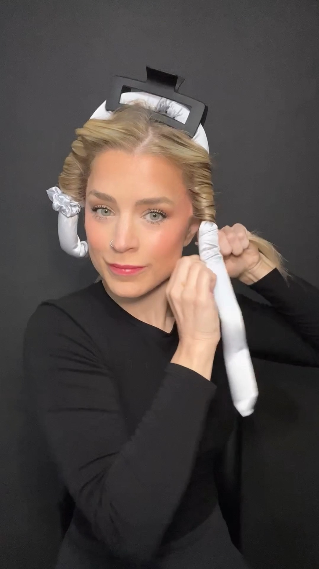 heatless curls tutorial — use code SAMANTHASBEAUTYCONFESSIONS to save on kitsch 

#LTKU #LTKVideo #LTKGiftGuide