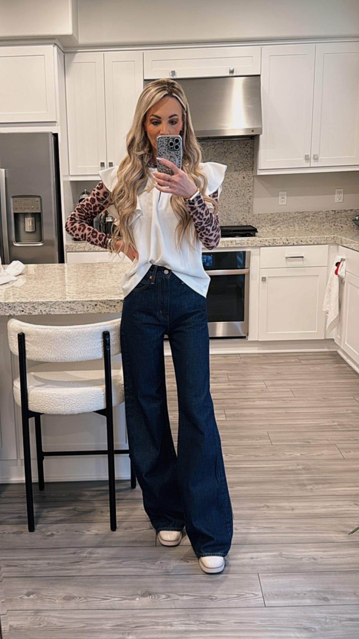 Leopard & Levi's ribcage wide leg dark wash

#LTKFindsUnder100 #LTKStyleTip #LTKOver40