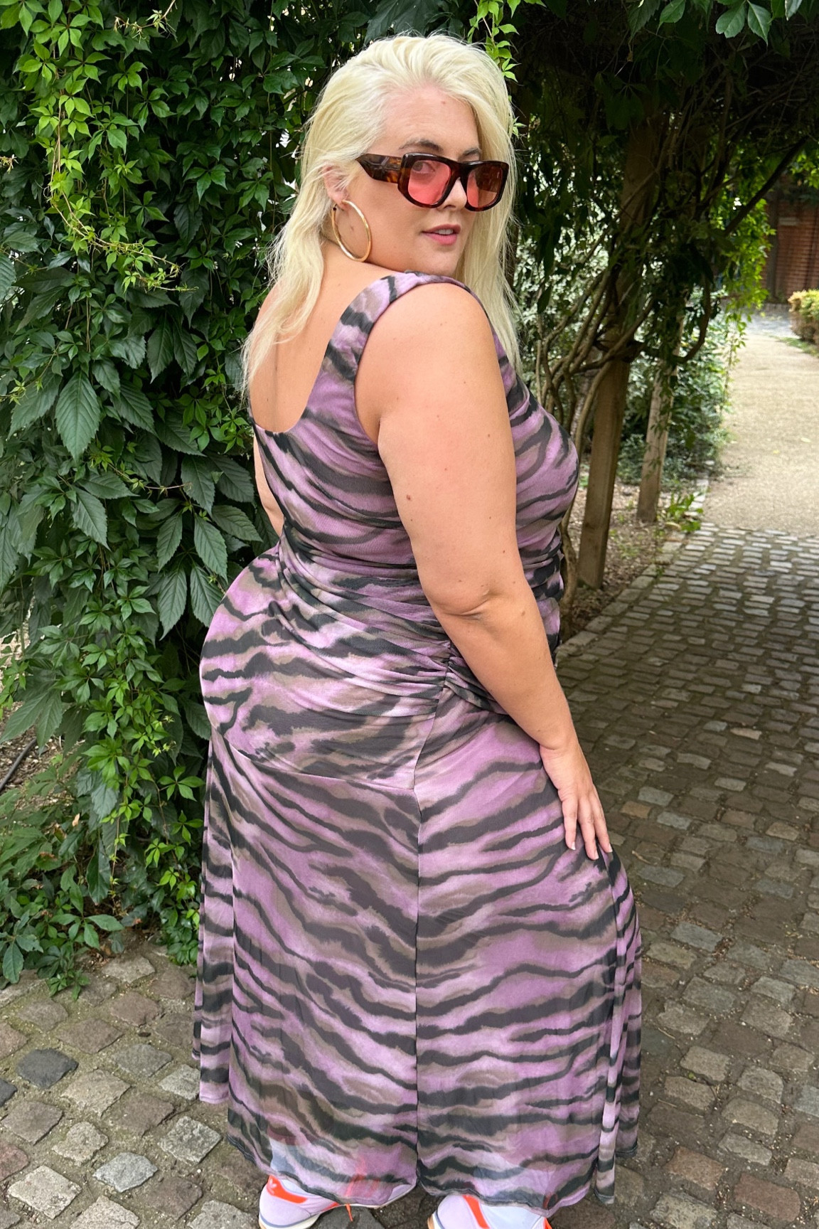 Lilac zebra animal print summer plus size curve maxi dress 💜🦓

Asos curve collusion river island simply be sunshine weekend festival party midi dress 