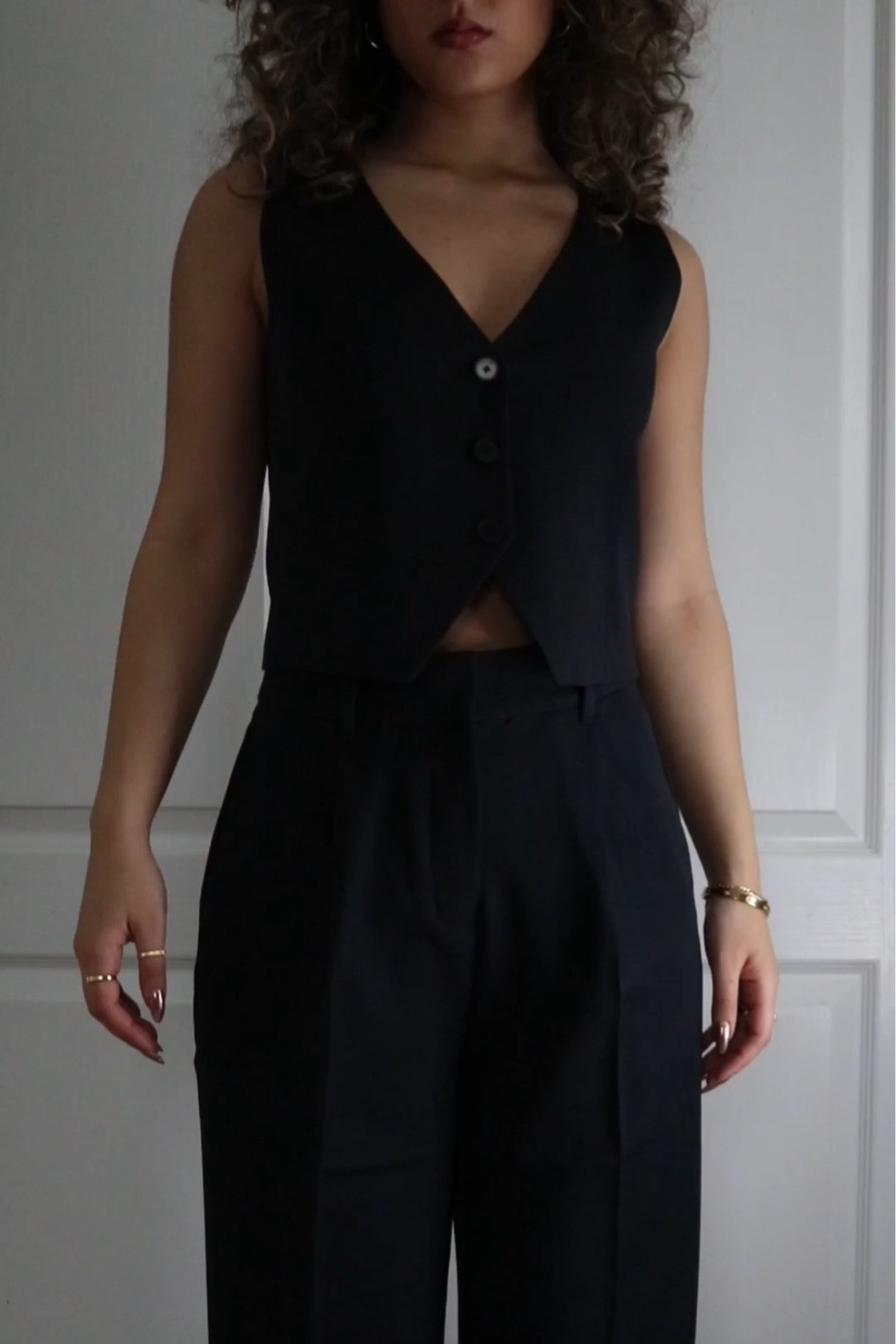 Vest and trousers from Oak+Fort 

#LTKSeasonal #LTKfindsunder100 #LTKstyletip