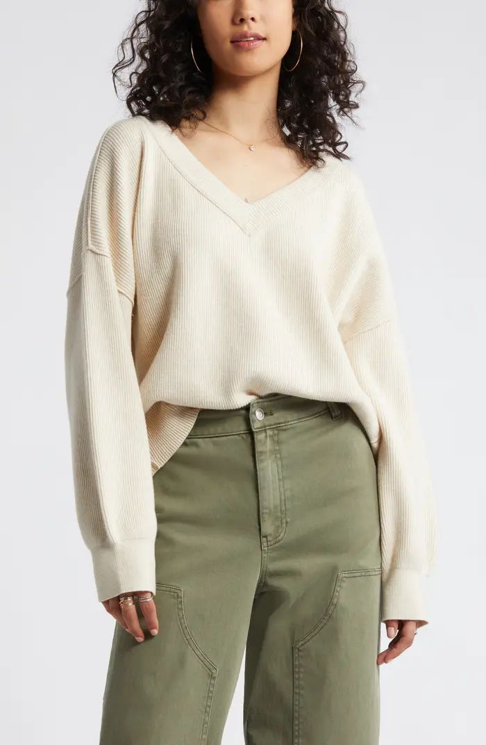 BP. Seamed Oversize V-Neck Rib Sweater | Nordstrom | Nordstrom