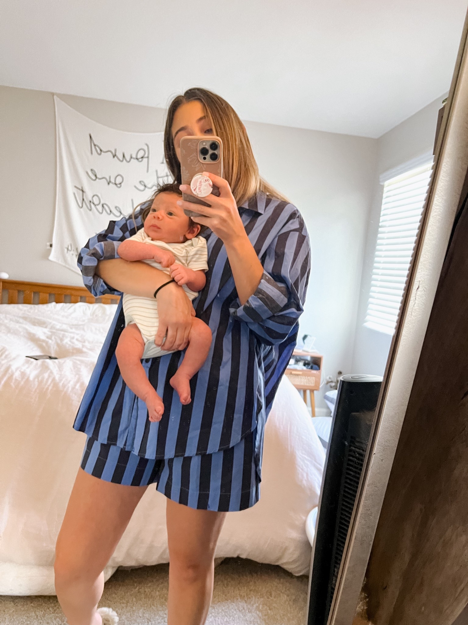 Mom summer OOTD 💙🦋🧵



#LTKSaleAlert #LTKFindsUnder50 #LTKPetite