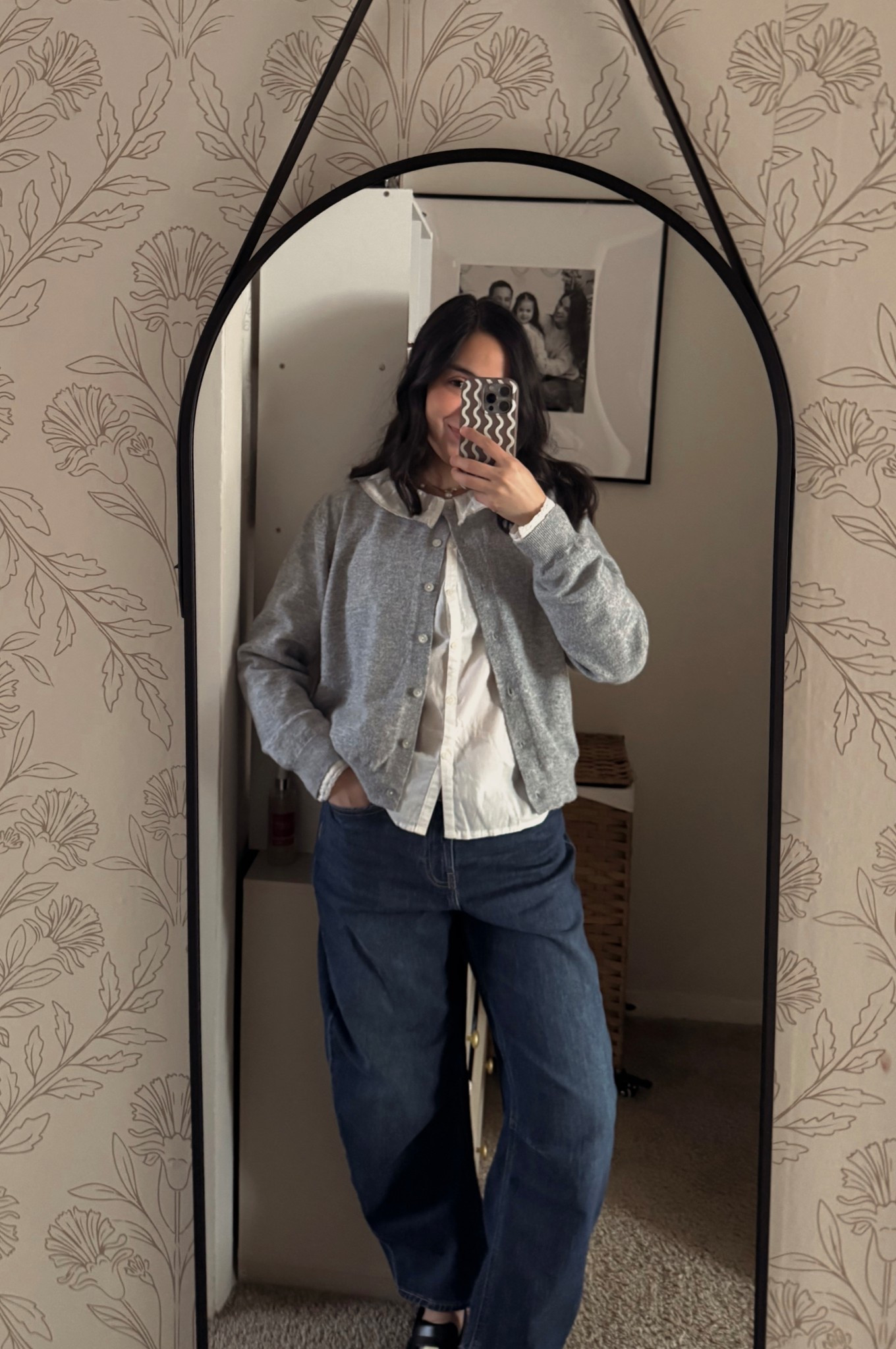 Shop this outfit 🫶🏻

#LTKFindsUnder50 #LTKgrwm #LTKootd