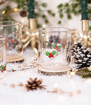 Jeanne Fitz Holly Leaf Icon Glass Set of 4 | Dillard's