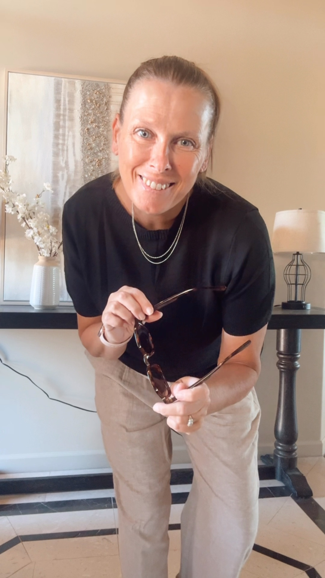 Casual linen outfit

Linen pants, casual outfit, tailored linen pants, elevated casual outfit, cashmere sweater , style over 40, travel look

#LTKmomlife #LTKOver40 #LTKTravel