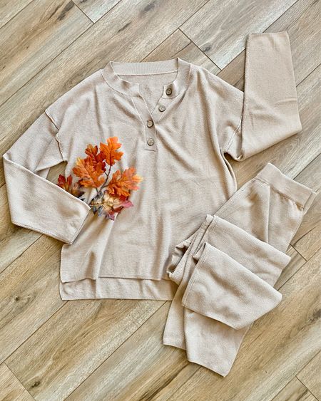 Amazon set. Cozy amazon Fashion. Pajamas . Matching set. 

#LTKSeasonal #LTKsalealert #LTKunder50