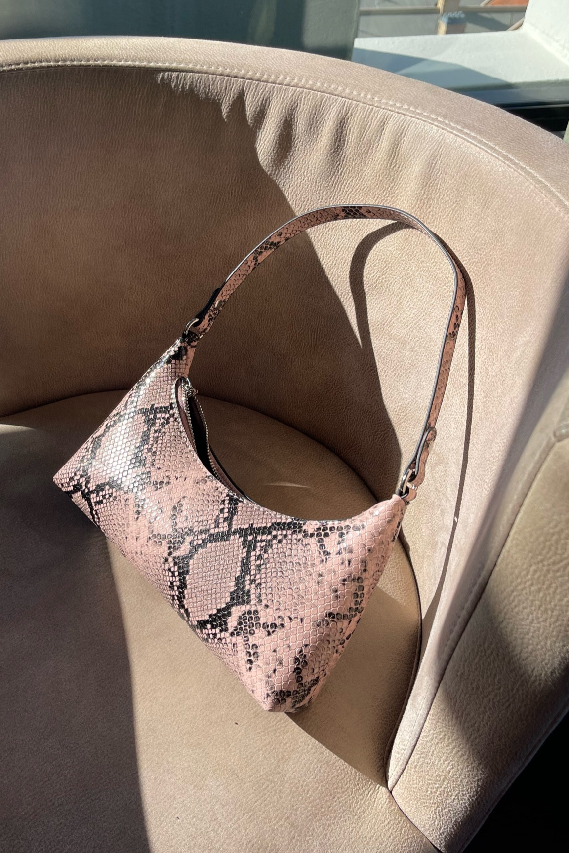 obsessed with this bag 🐍 goes with everything I swear

#LTKbag #LTKstyletip #LTKaustralia