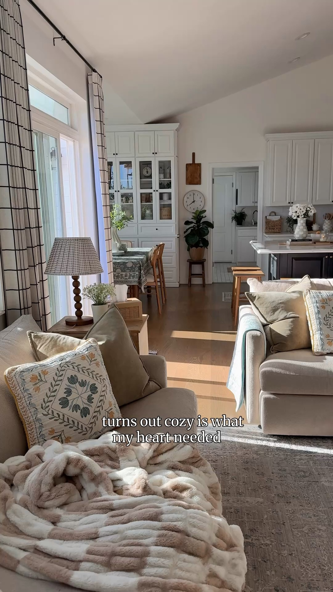 Sarah Joy home 🏡🪴

#LTKootd #LTKdayinmylife #LTKHome