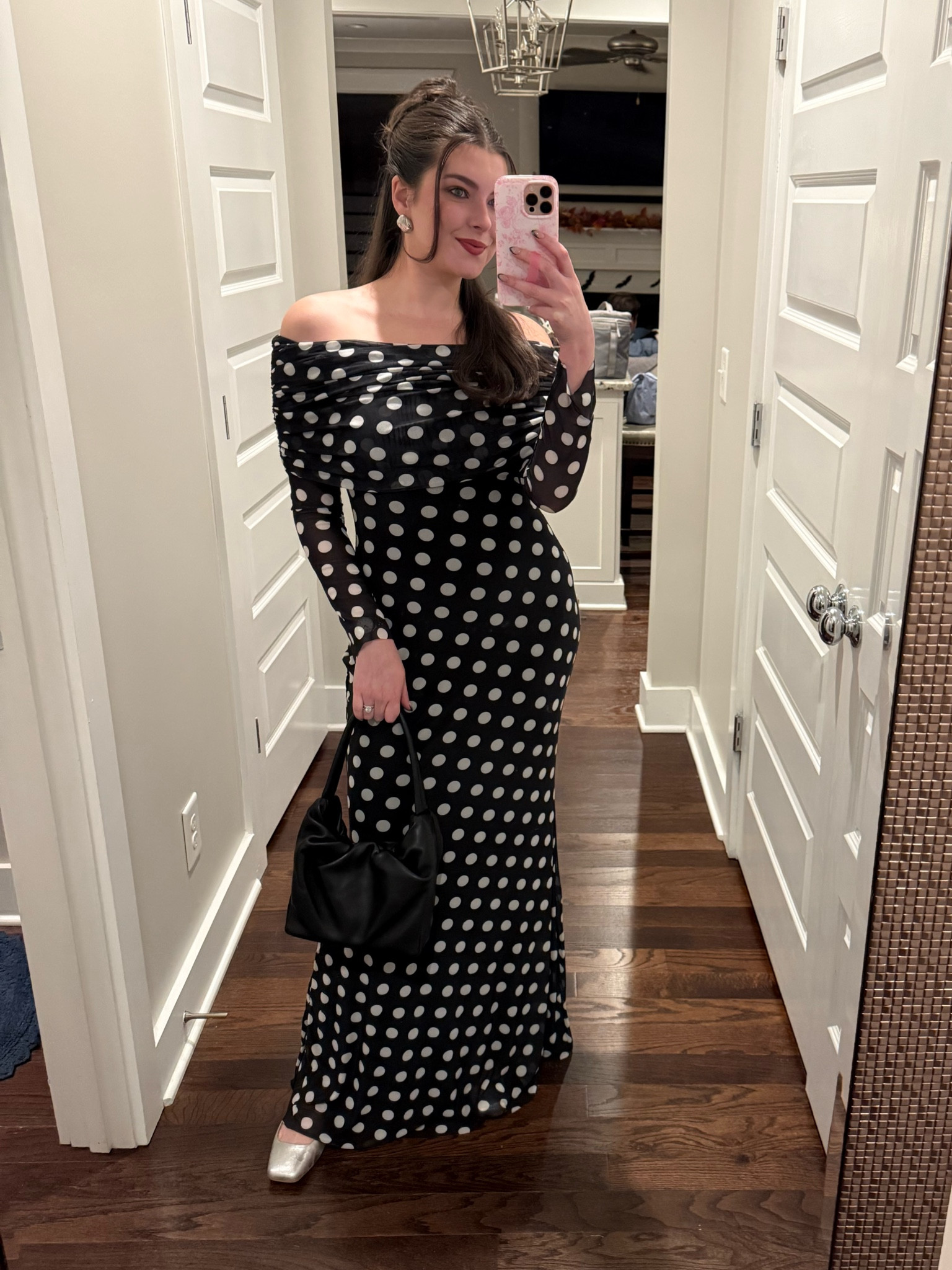 Date night outfit 🖤

#LTKSeasonal #LTKStyleTip #LTKParties